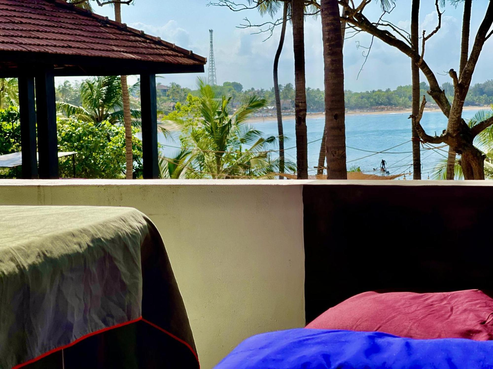 Coconut Hill Arugam Bay Hostel Екстериор снимка