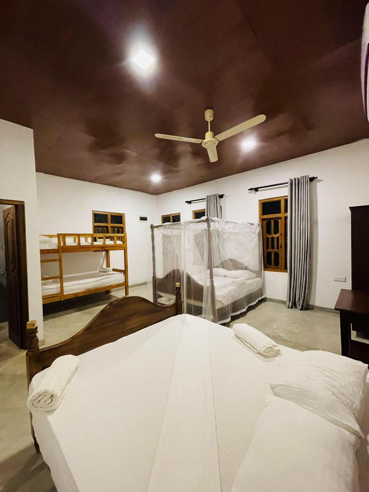 Coconut Hill Arugam Bay Hostel Екстериор снимка