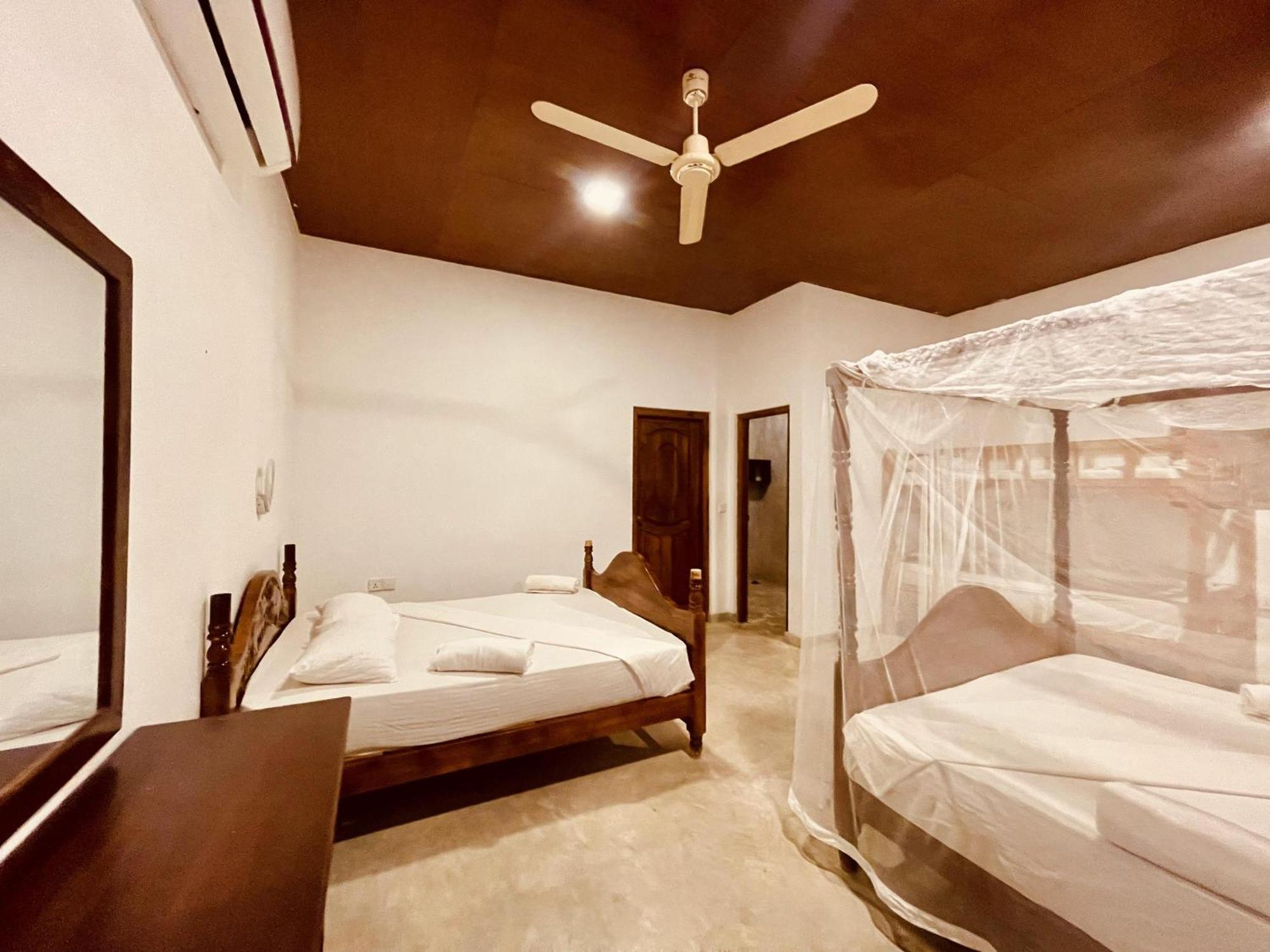 Coconut Hill Arugam Bay Hostel Екстериор снимка